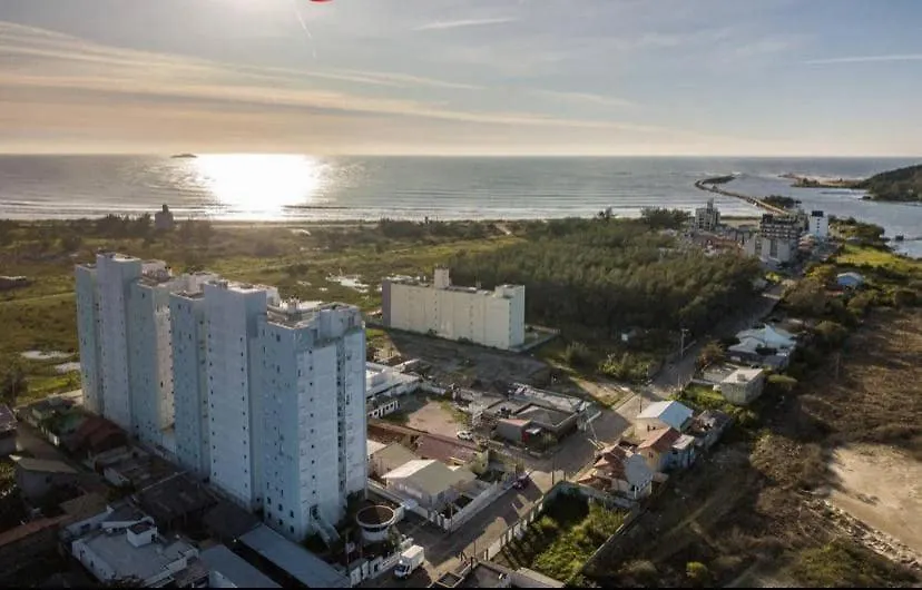 Viva E Eternize Momentos, Em Frente Ao Canal Da Barra ラグーナ